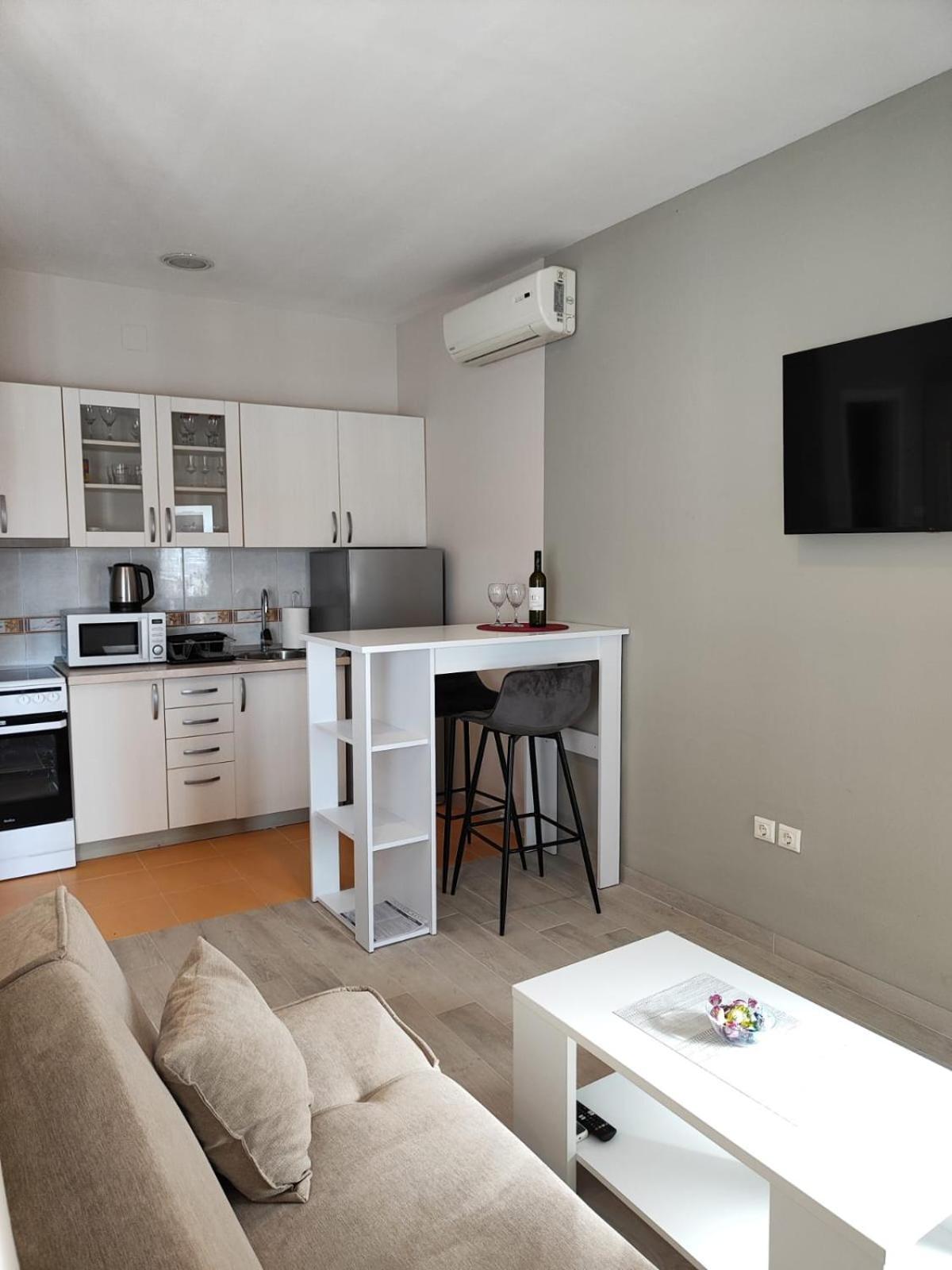 Apartments Harriet Dubrovnik Bagian luar foto